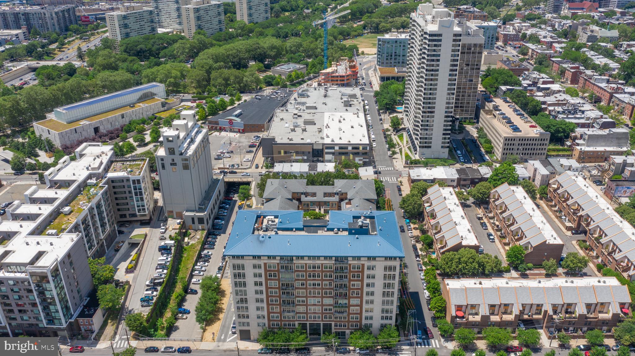 1900 Hamilton Street, Unit 702 Philadelphia, PA 19130 - Photo 43 of 44