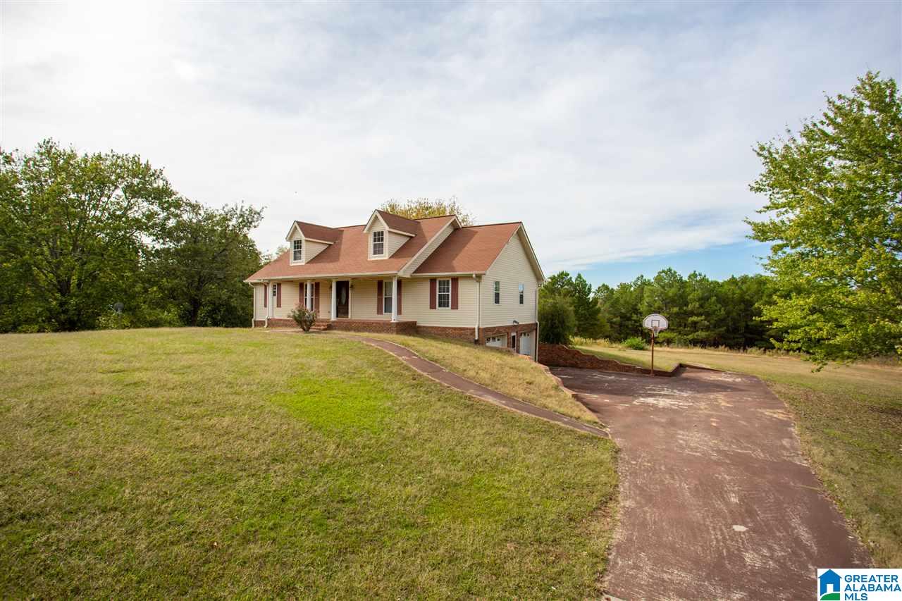 1520 Sawyer Mountain Road Oneonta, AL 35121 - Photo 5 of 33