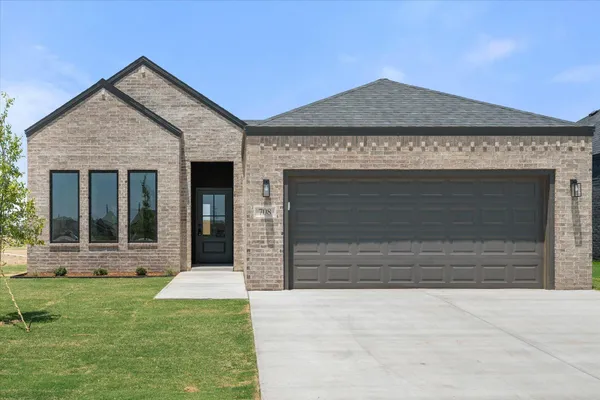 $249,999 | 708 East 13th Street, Wolfforth, TX 79382