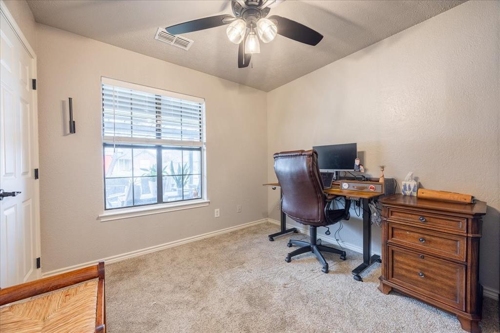 1301 North St Charles Avenue Pilot Point, TX 76258 - Photo 20 of 37