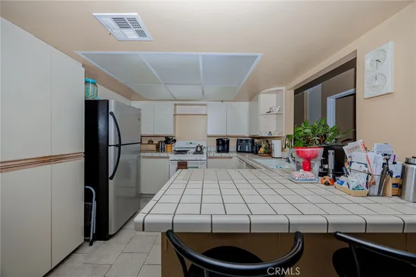 $245,000 | 43195 Andrade Avenue, Unit L, Hemet, CA 92544