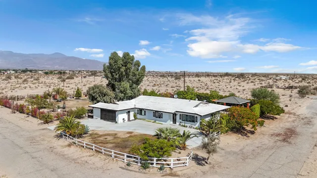 $450,000 | 1110 Salton Sea Avenue, Thermal, CA 92274