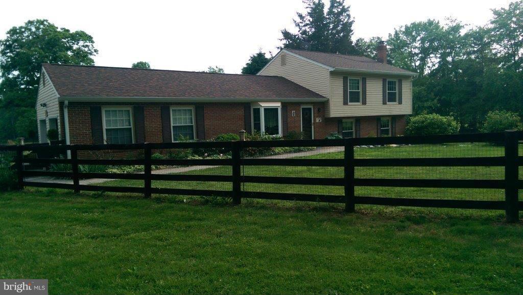 3277 Midland Road Midland, VA 22728 - Photo 1 of 19 Exterior (Front)