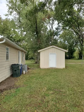 $175,000 | 202 Linn Street, Lacygne, KS 66040