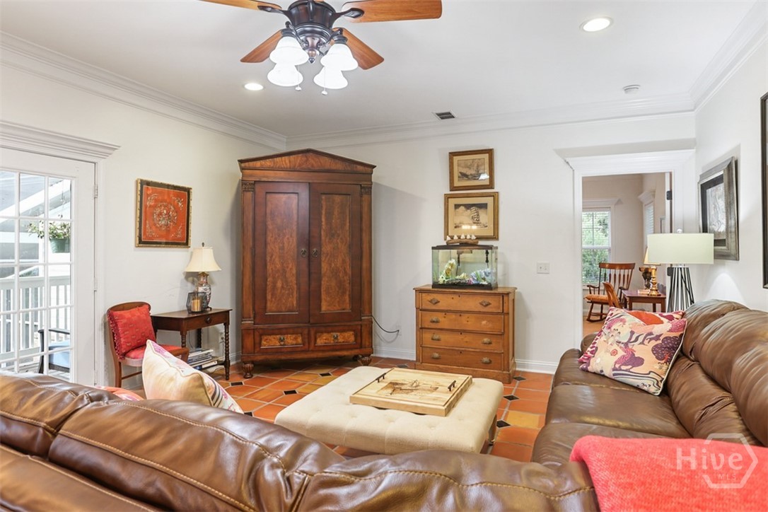 634 Mill Run Road Richmond Hill, GA 31324 - Photo 23 of 54 Main Level Family Room