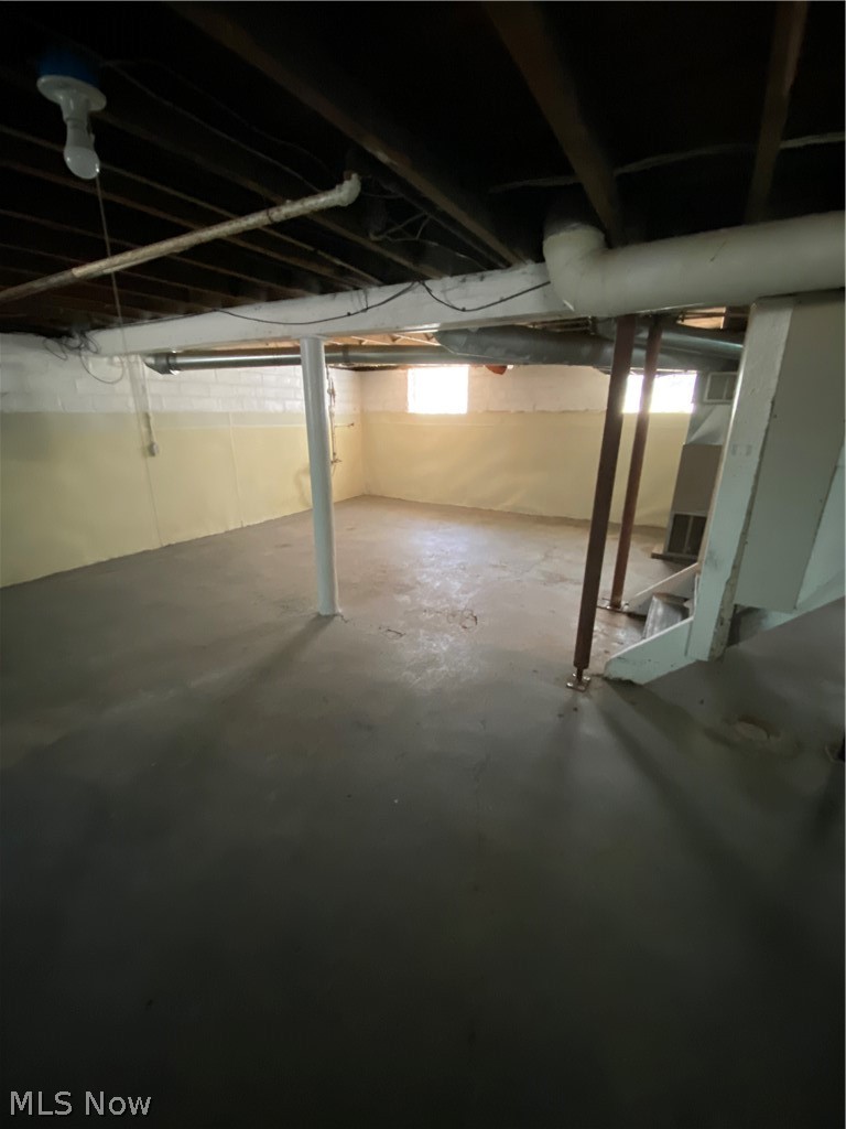 3337 Kildare Road Cleveland, OH 44118 - Photo 21 of 22 Basement