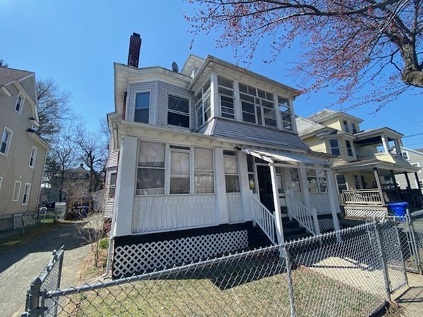 30 Lester Street Springfield, MA 01108 - Photo 1 of 12
