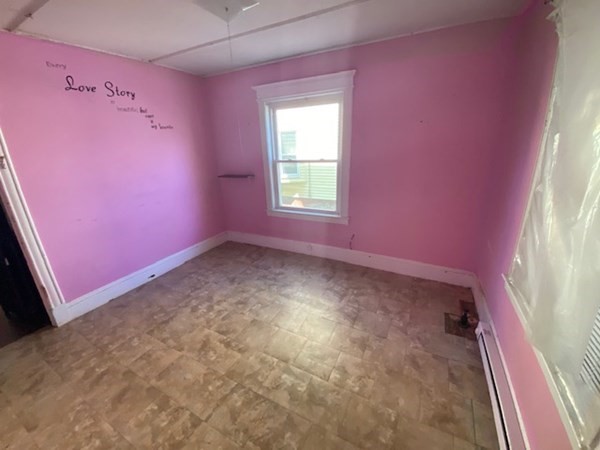 30 Lester Street Springfield, MA 01108 - Photo 3 of 12