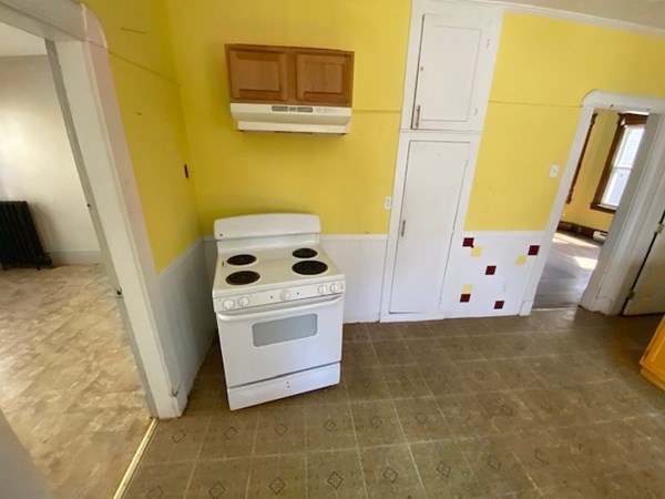 30 Lester Street Springfield, MA 01108 - Photo 6 of 12
