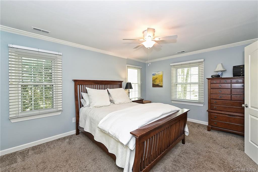 329 Bubbling Well Road Matthews, NC 28105 - Photo 23 of 36 Gallery Image 23