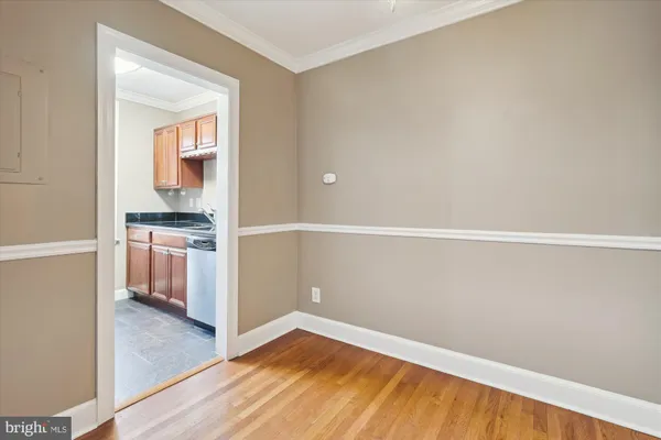 $1,600 | 906 South Washington Street, Unit 313, Alexandria, VA 22314