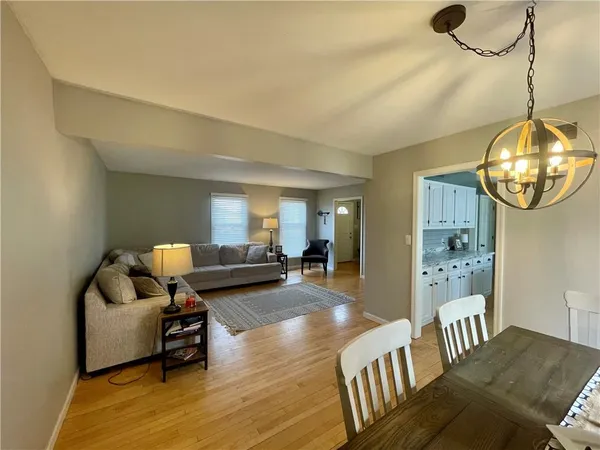 $398,000 | 154 North Sunset Drive, Maryville, MO 64468