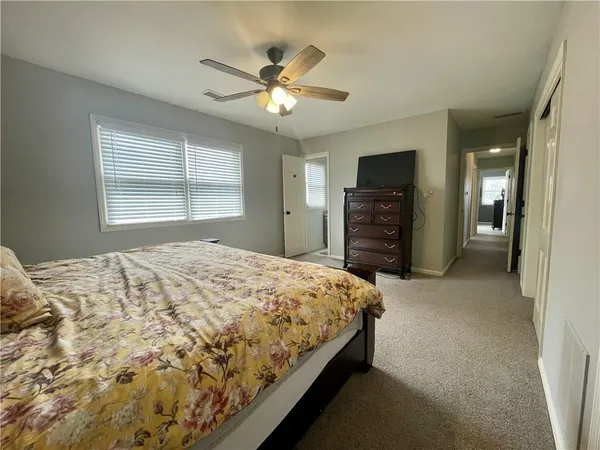 $398,000 | 154 North Sunset Drive, Maryville, MO 64468