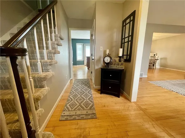 $398,000 | 154 North Sunset Drive, Maryville, MO 64468