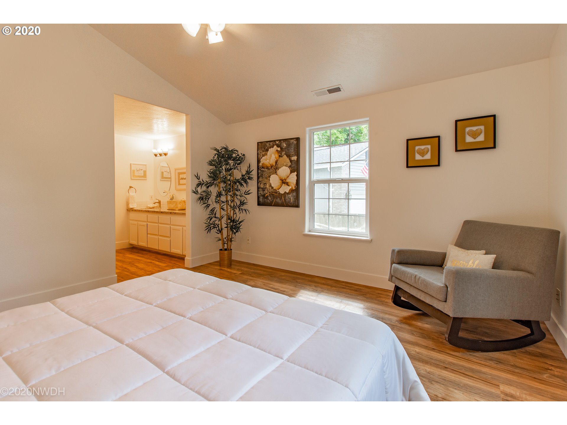964 South 69th Place Springfield, OR 97478 - Photo 16 of 27