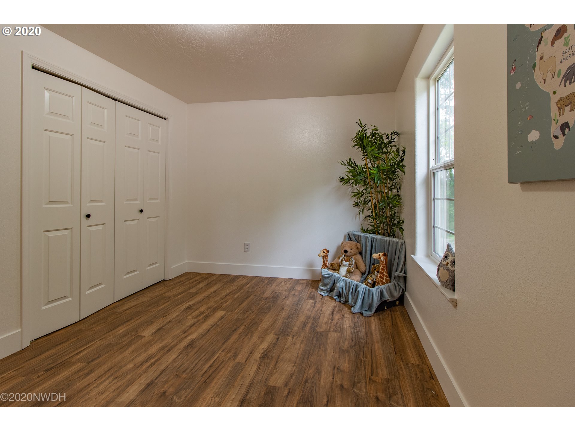 964 South 69th Place Springfield, OR 97478 - Photo 21 of 27
