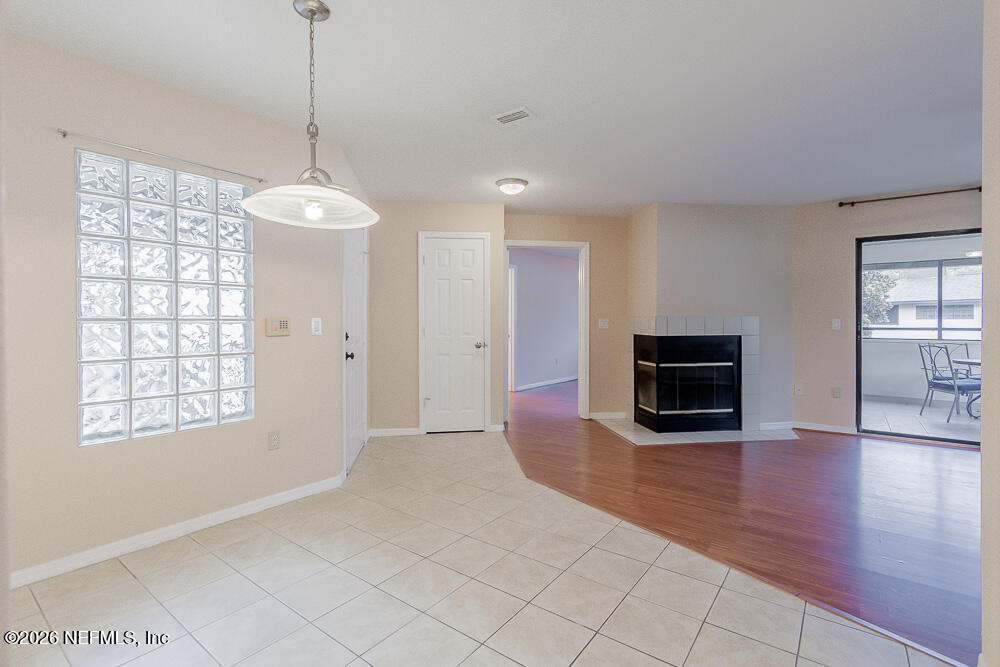 10150 Belle Rive Boulevard, Unit 1108 Jacksonville, FL 32256 - Photo 7 of 25 20260614_belle_rive_blvd_8543