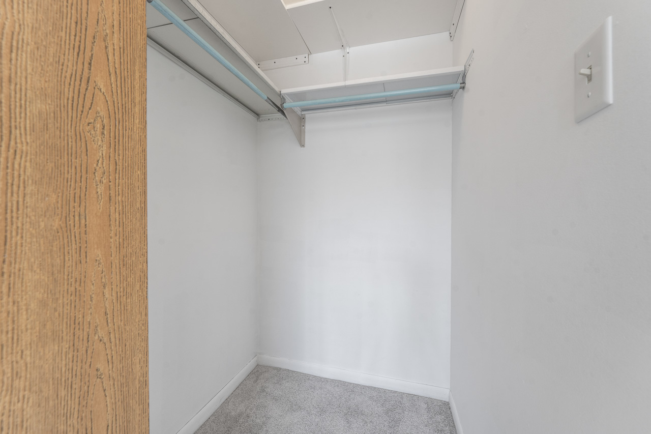 605 West Central Road, Unit C1 Mount Prospect, IL 60056 - Photo 14 of 20