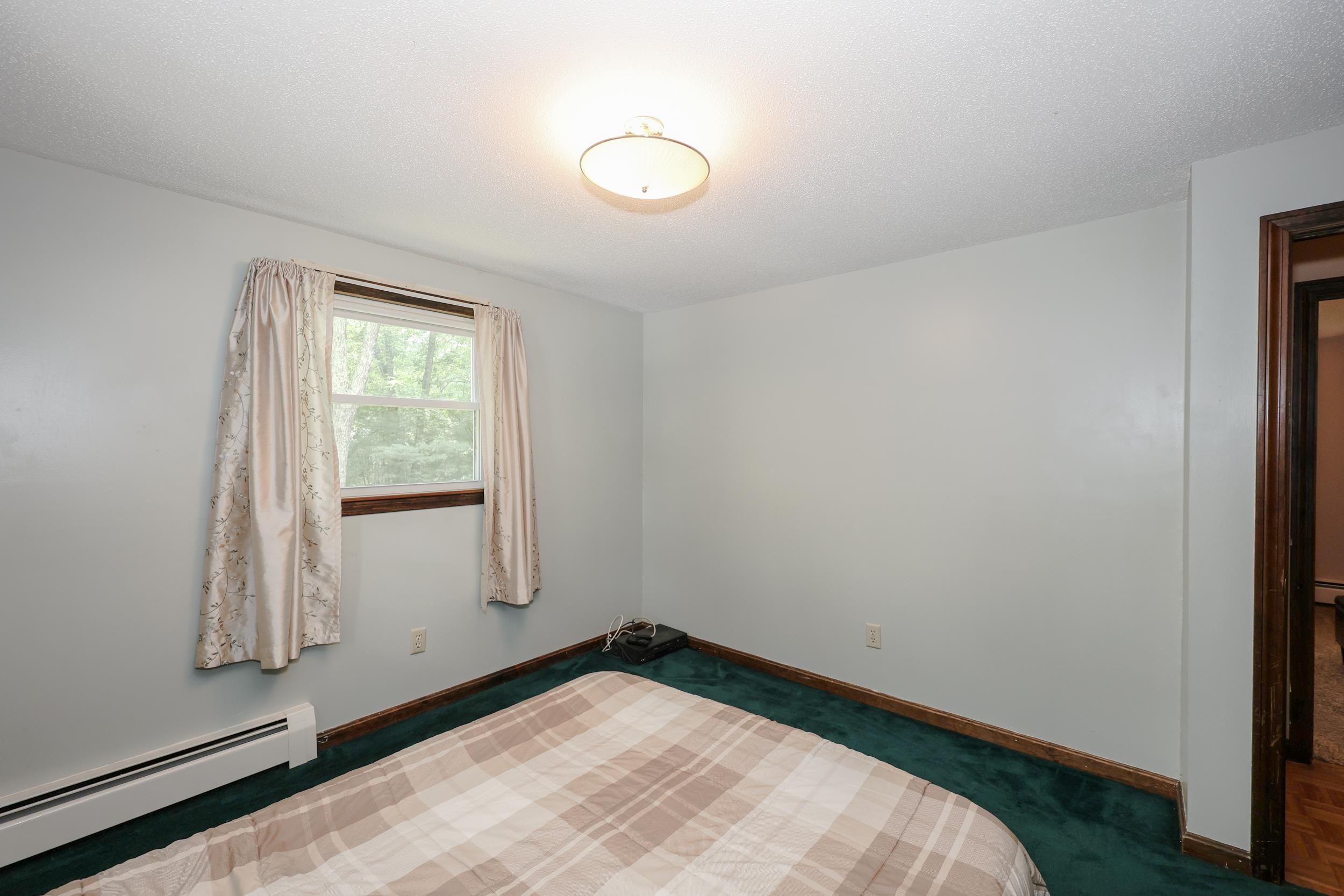 65 Shannon Road Salem, NH 03079 - Photo 24 of 58