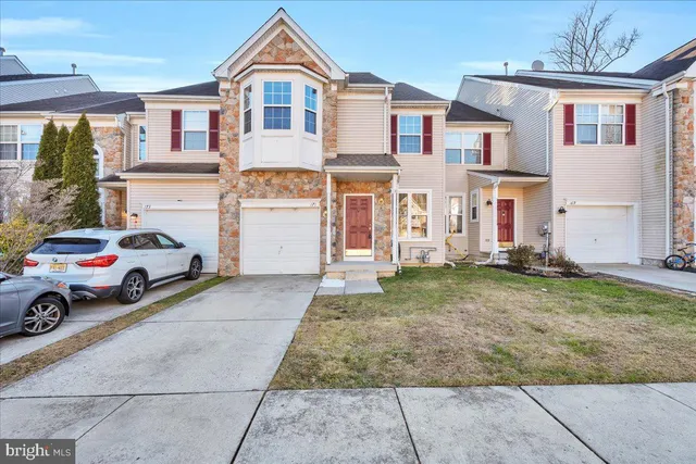 $389,900 | 171 Pennsbury Lane, Woodbury, NJ 08096