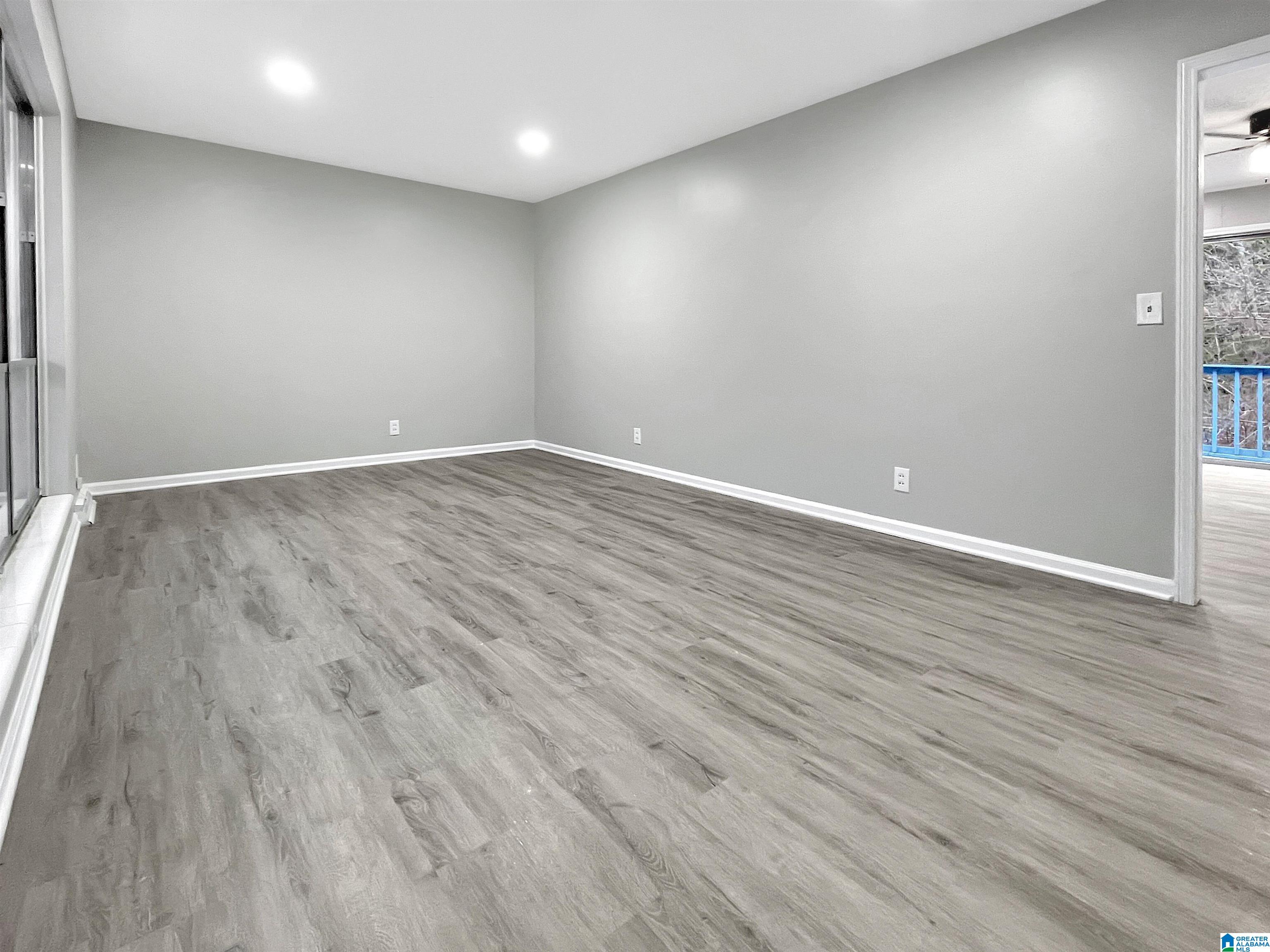 259 Porter Crest Road Graysville, AL 35073 - Photo 4 of 15
