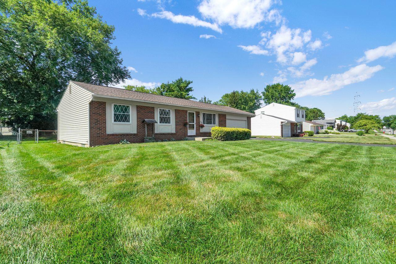 761 County Line Road Westerville, OH 43081 - Photo 4 of 33 DSC00854