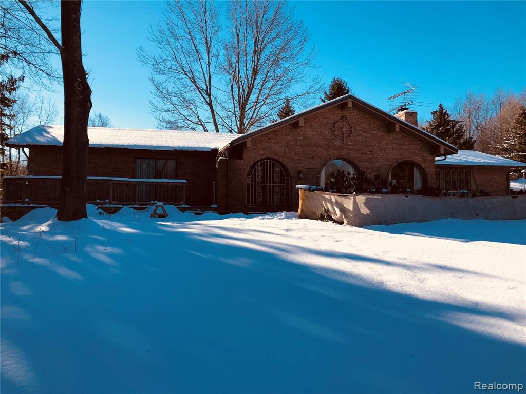 5208 Casey Road Dryden, MI 48428 - Photo 2 of 52