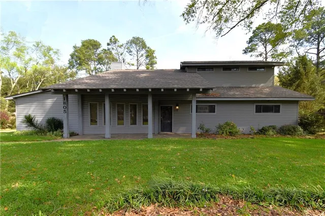 $450,000 | 1805 Horseshoe Drive, Alexandria, LA 71301