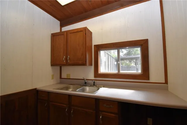 $450,000 | 1805 Horseshoe Drive, Alexandria, LA 71301