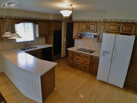 11070 Sharp Road Linden, MI 48451 - Photo 4 of 21 20356636-3.JPG