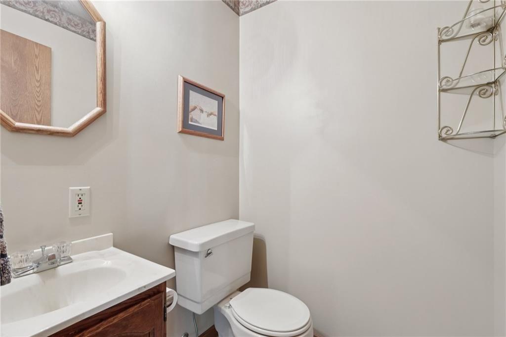 4302 Mitchell Road New Castle, PA 16105 - Photo 13 of 42 Gallery Image 13