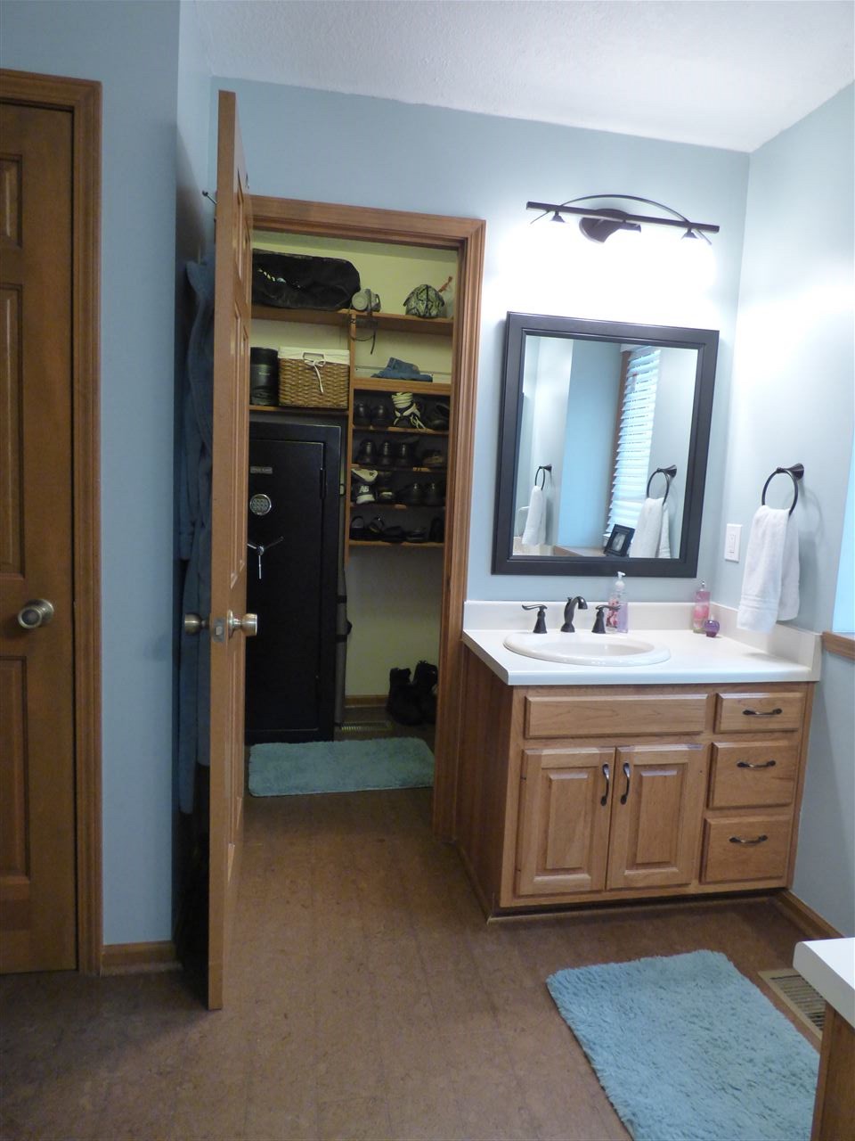 9936 Castle Ridge Place Fort Wayne, IN 46825 - Photo 11 of 36 Gallery Image 11