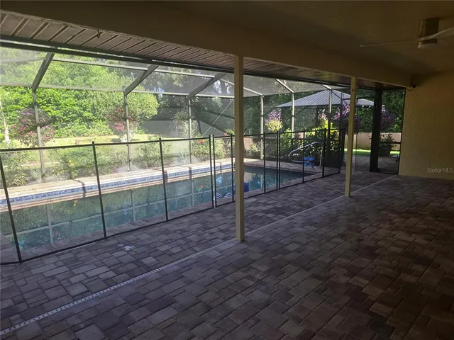 a view of outdoor space