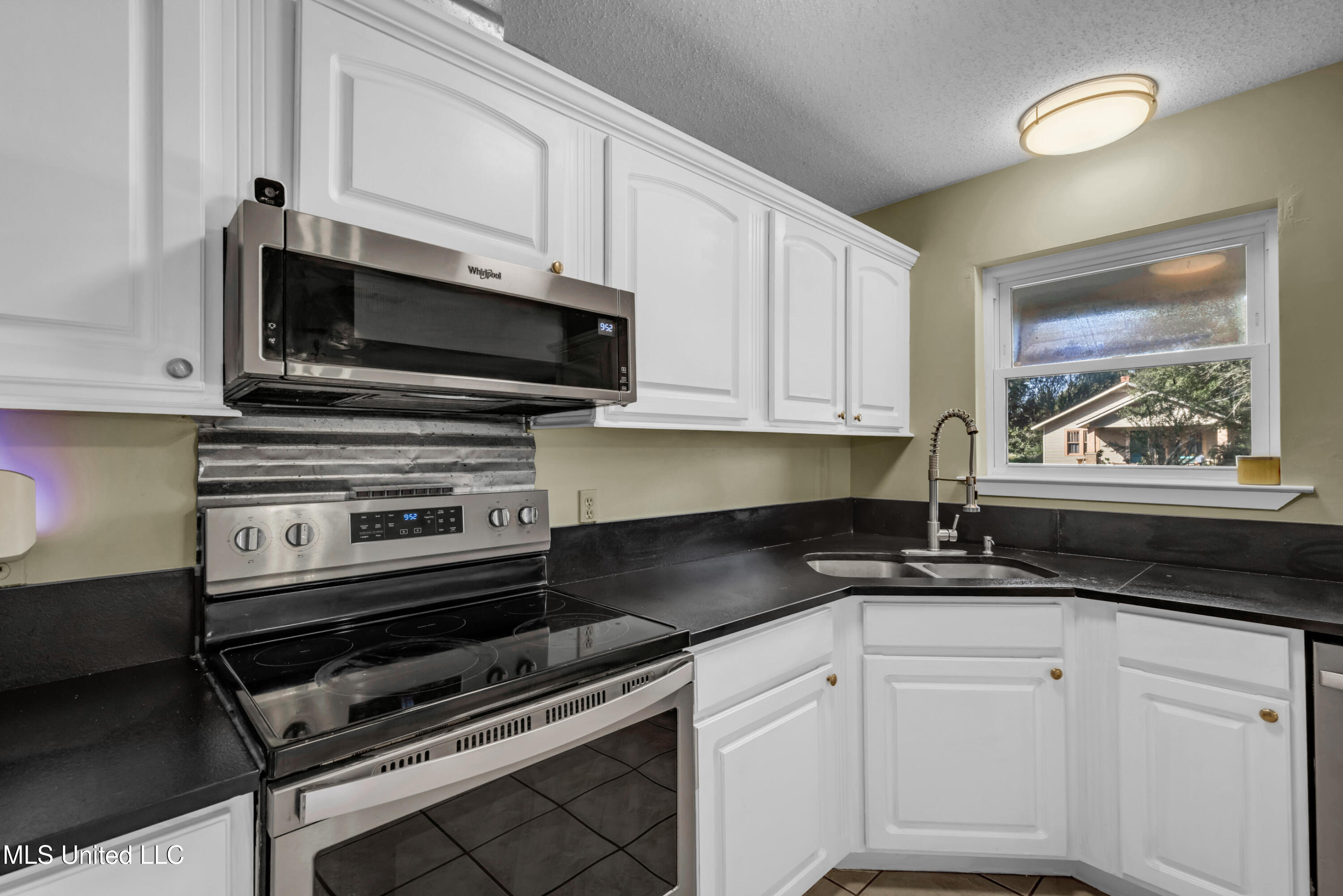 5542 Daugherty Road Long Beach, MS 39560 - Photo 13 of 45 5542DaughertyRd-20