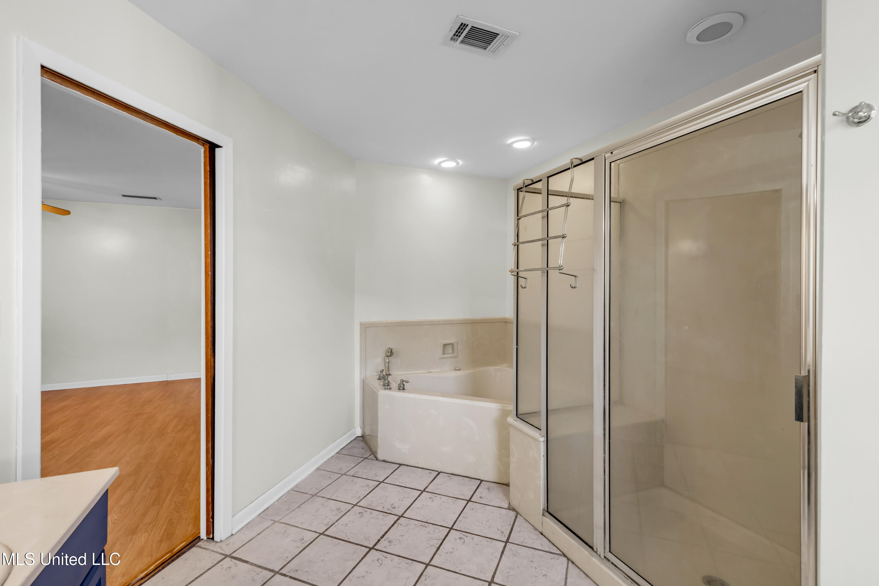 5542 Daugherty Road Long Beach, MS 39560 - Photo 22 of 48 5542DaughertyRd-23