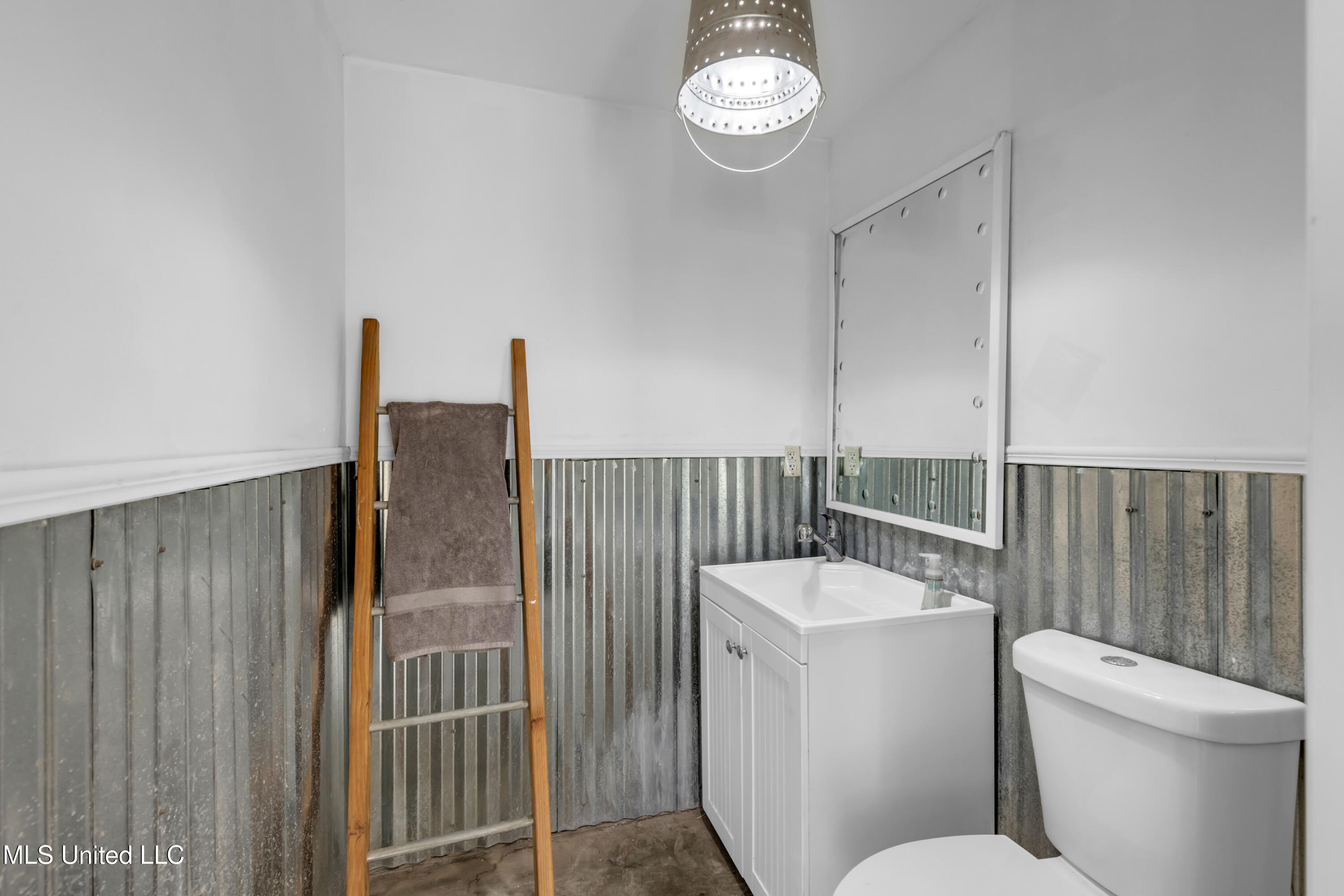 5542 Daugherty Road Long Beach, MS 39560 - Photo 26 of 45 5542DaughertyRd-10