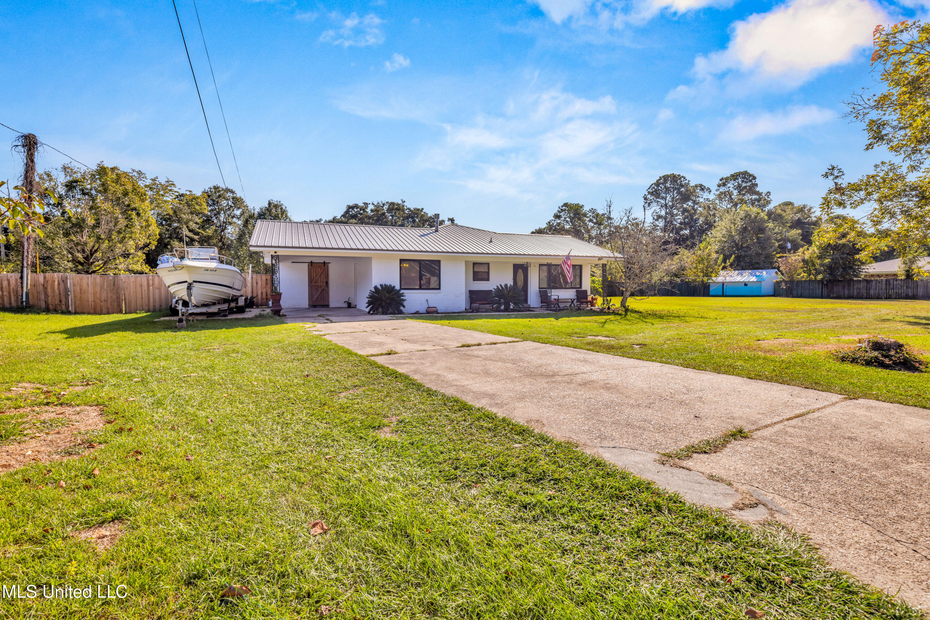 5542 Daugherty Road Long Beach, MS 39560 - Photo 4 of 48 5542DaughertyRd-2