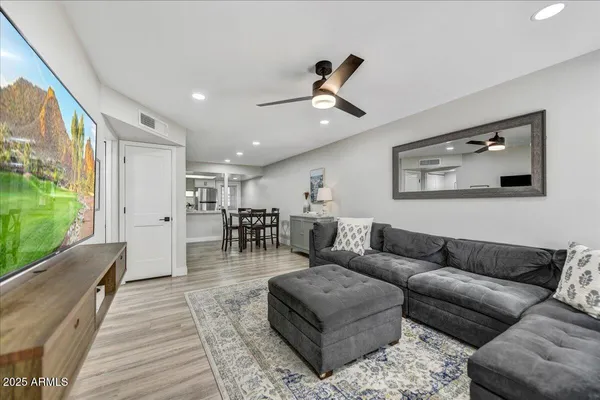 $300,000 | 3301 East Earll Drive, Unit 102, Phoenix, AZ 85018