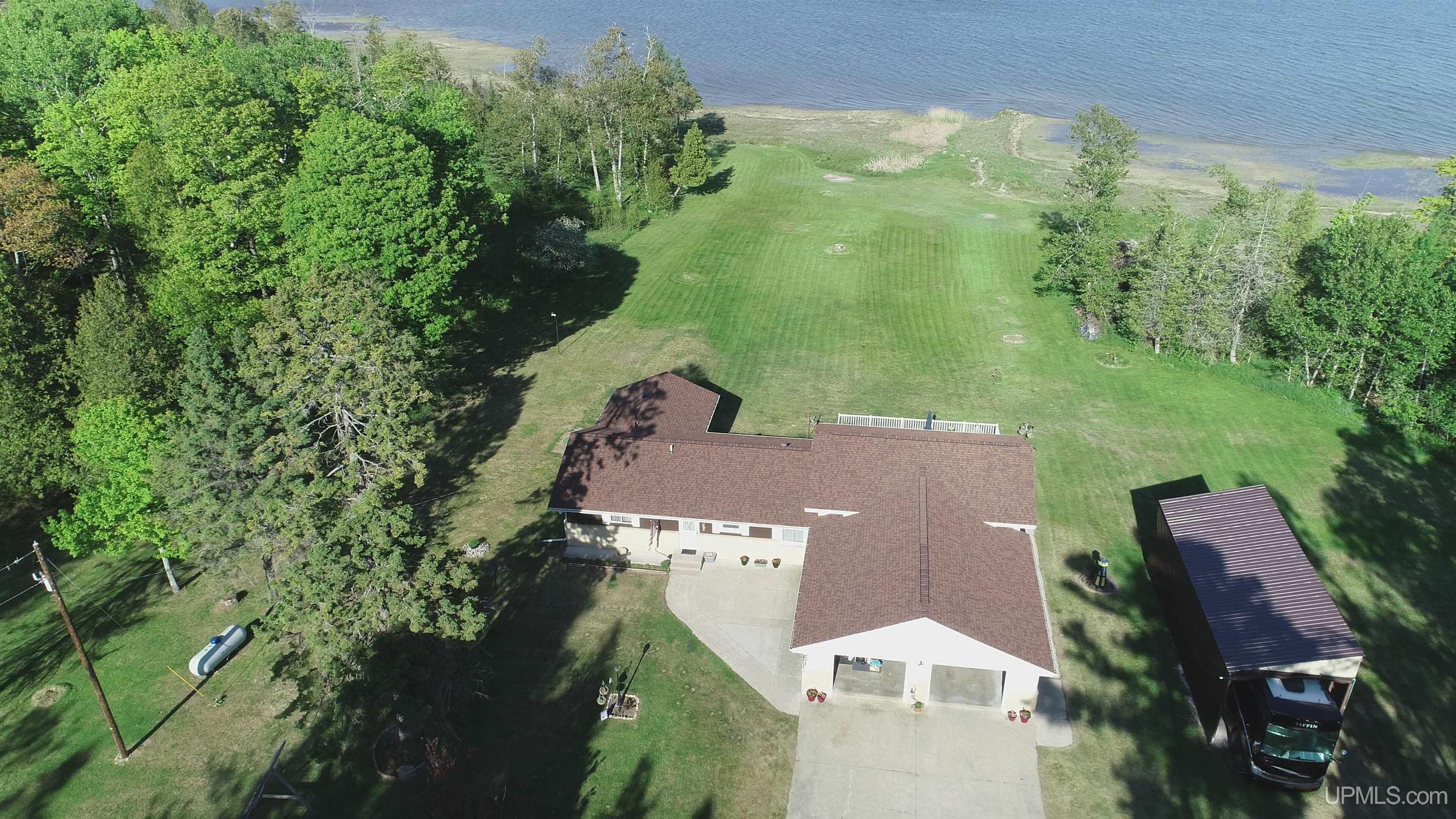 8888 Ll Road Rapid River, MI 49878 - Photo 6 of 89