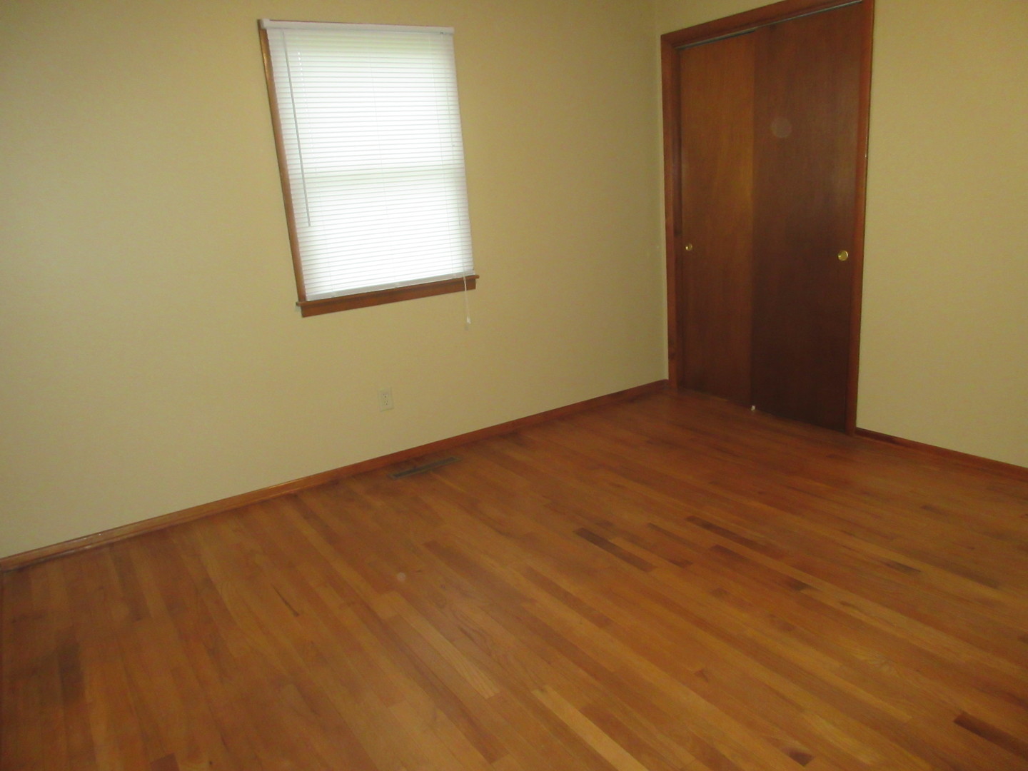 636 East Corning Road Beecher, IL 60401 - Photo 17 of 26