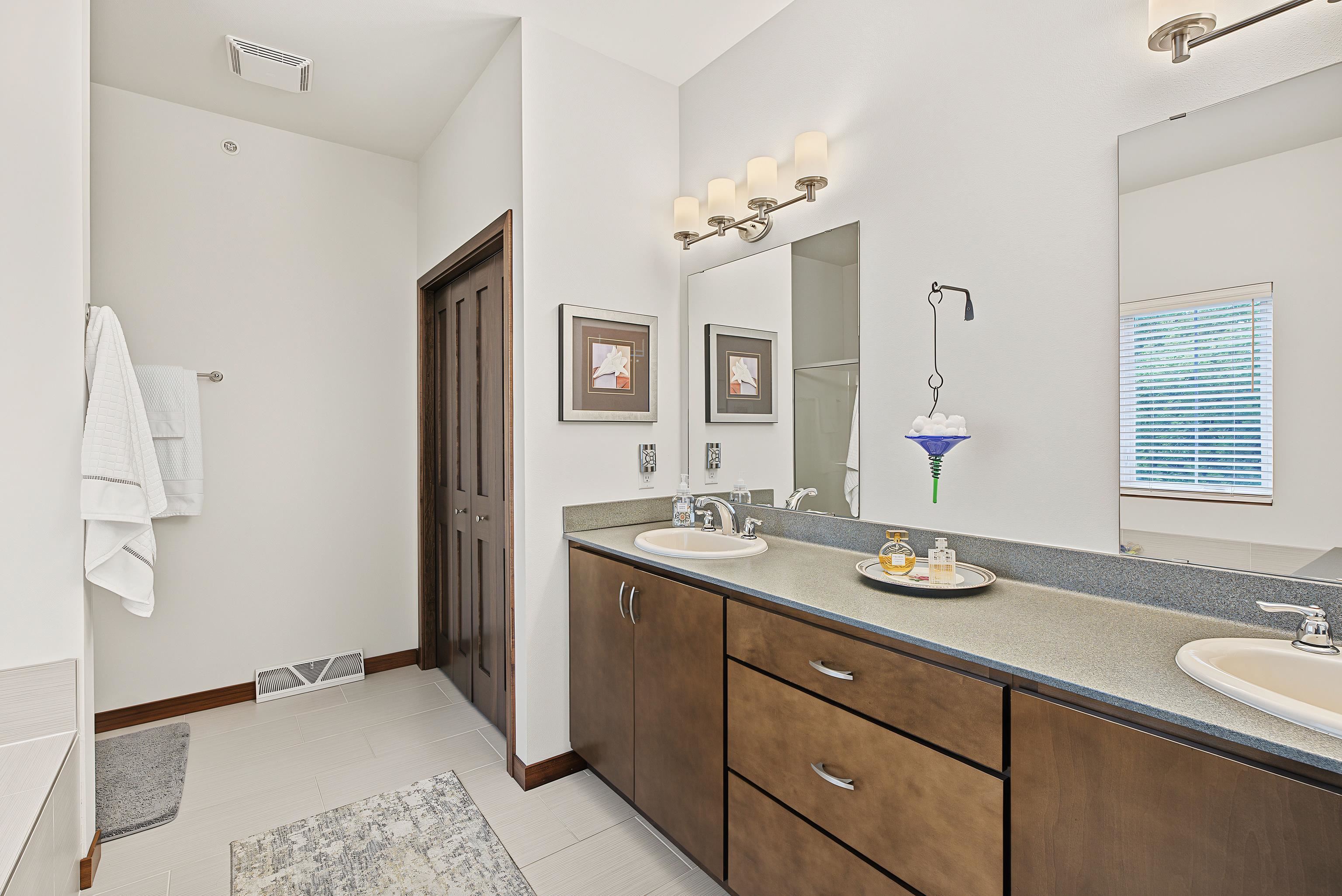 4622 Burma Road, Unit 301 McFarland, WI 53558 - Photo 24 of 43 Gallery Image 24