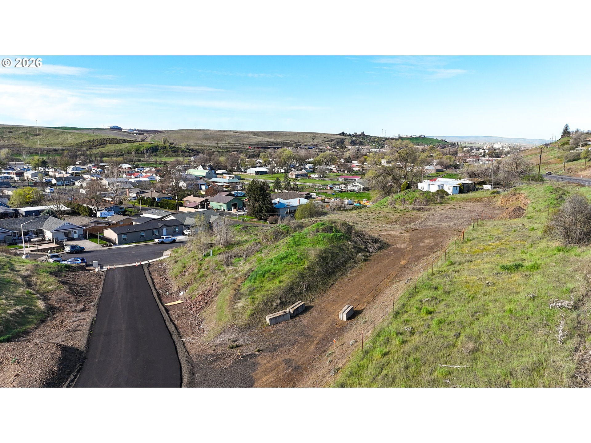 3525 Northeast King Place Pendleton, OR 97801 - Photo 3 of 14