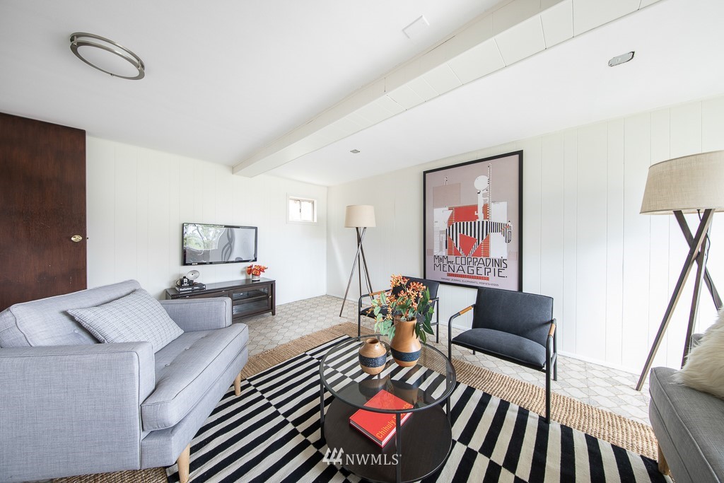 504 North 68th Street Seattle, WA 98103 - Photo 29 of 38