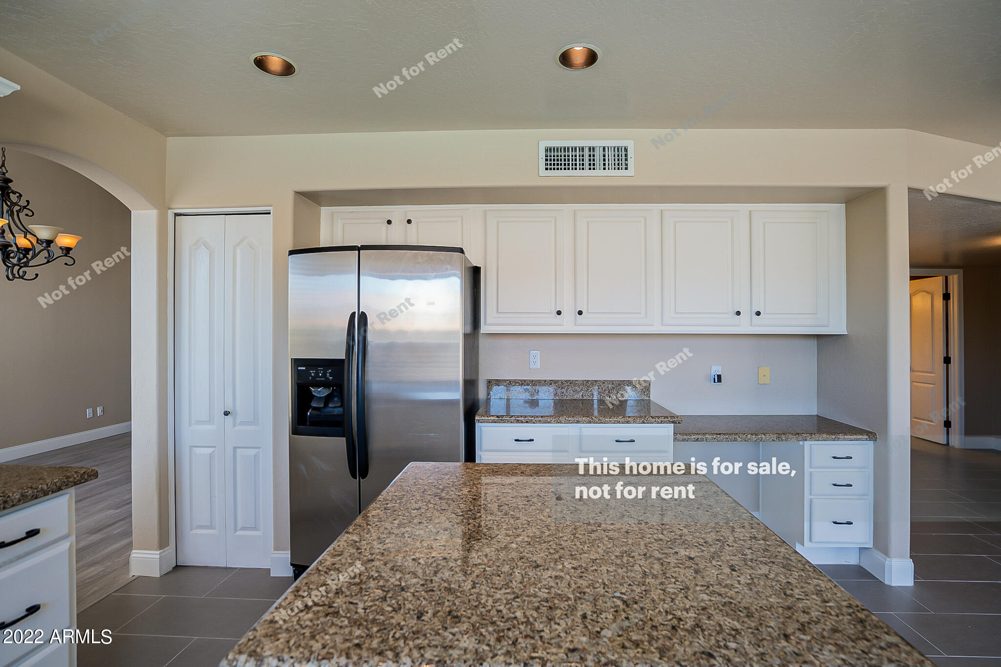 2433 East Rockledge Road Phoenix, AZ 85048 - Photo 8 of 36 listing_5