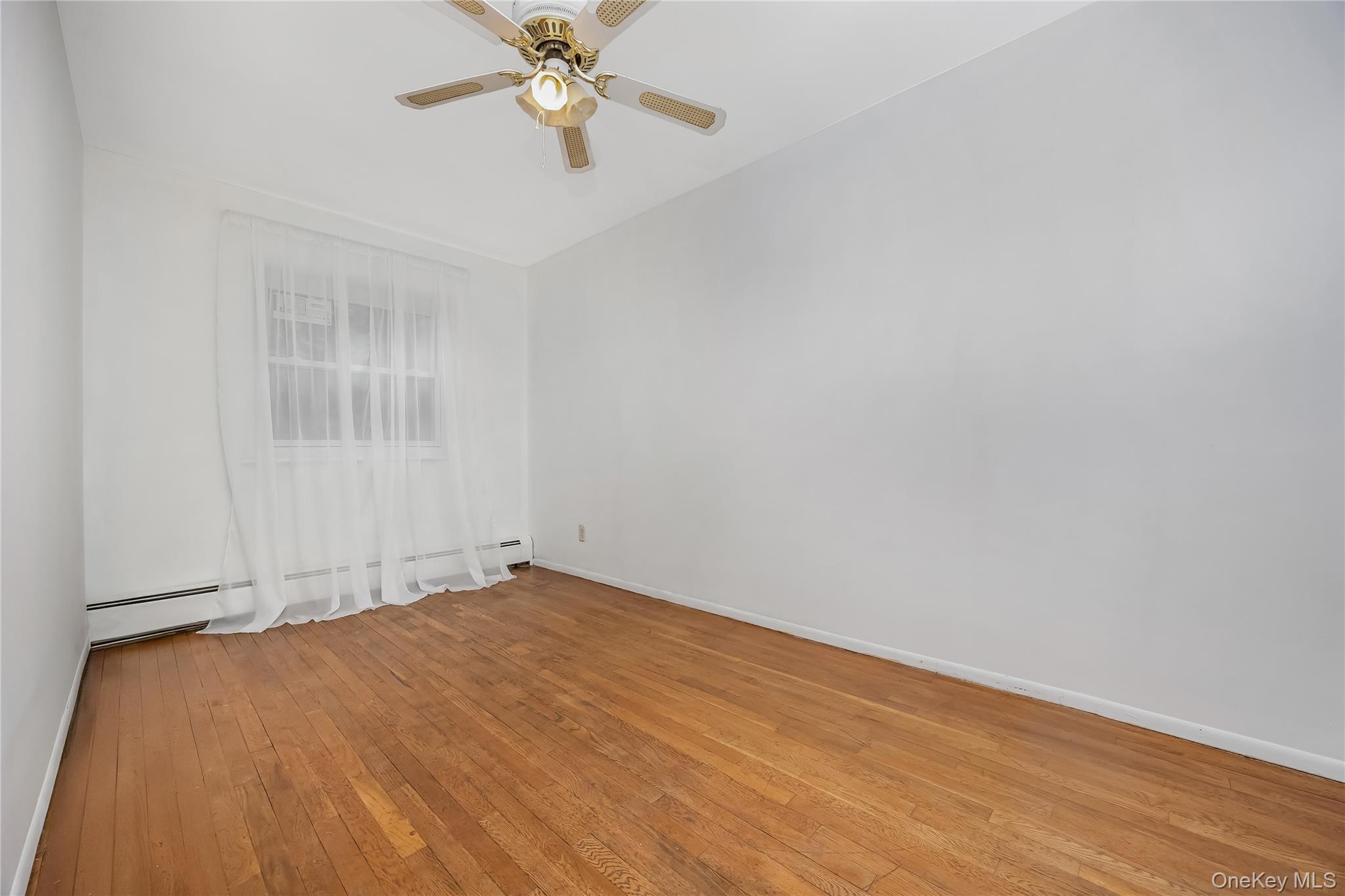 164-11 Depot Road Queens, NY 11358 - Photo 16 of 28