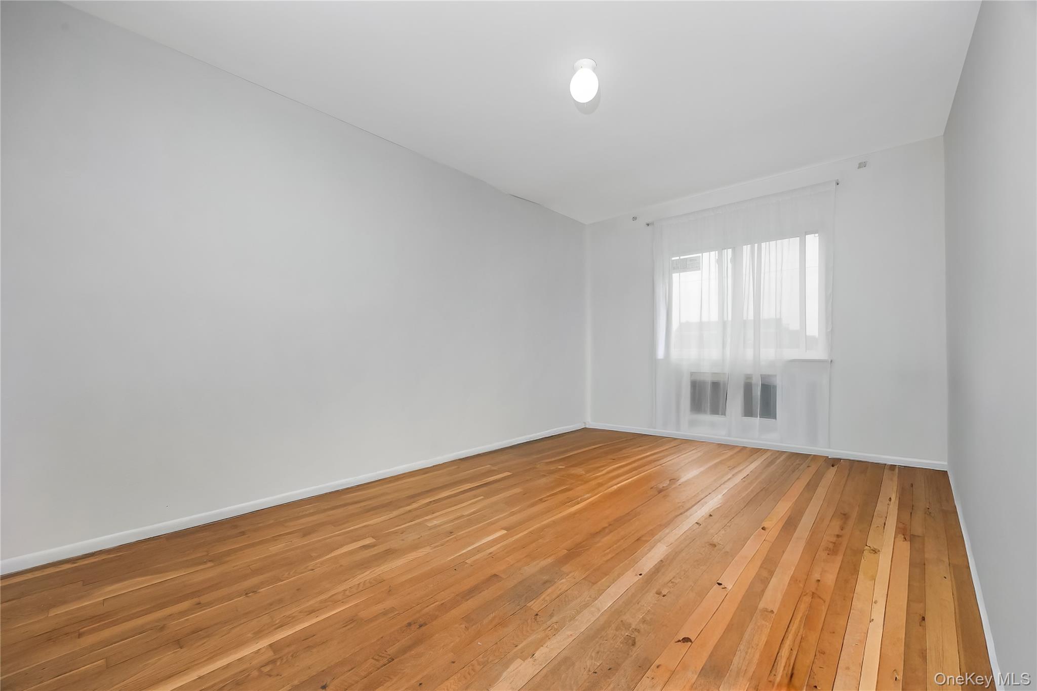 164-11 Depot Road Queens, NY 11358 - Photo 17 of 28