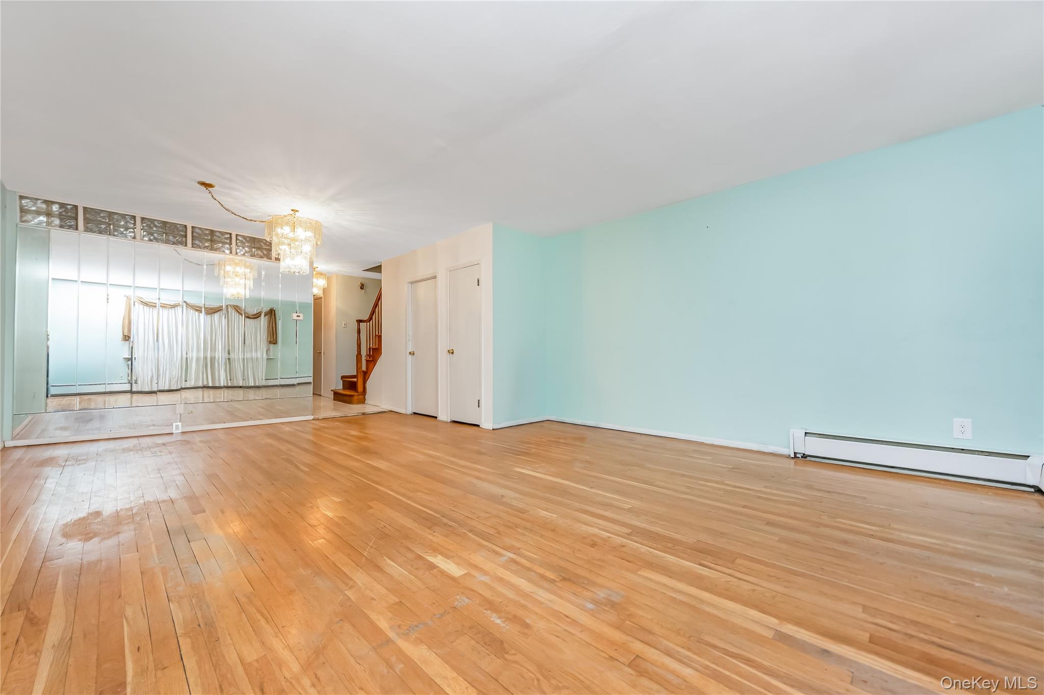 164-11 Depot Road Queens, NY 11358 - Photo 10 of 28