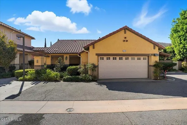 $720,000 | 5178 Bellflower Court, Unit 29, Simi Valley, CA 93063