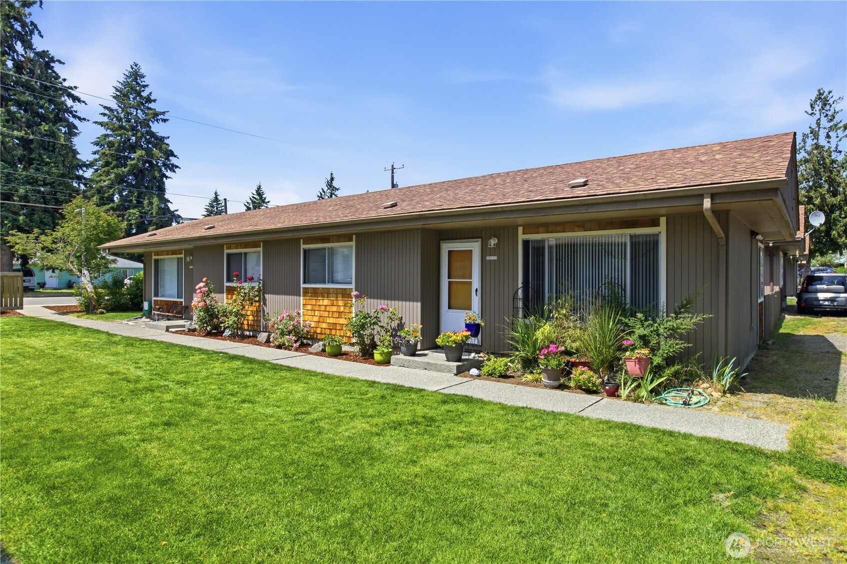 8303 John Dower Road Southwest Lakewood, WA 98499 - Photo 11 of 27