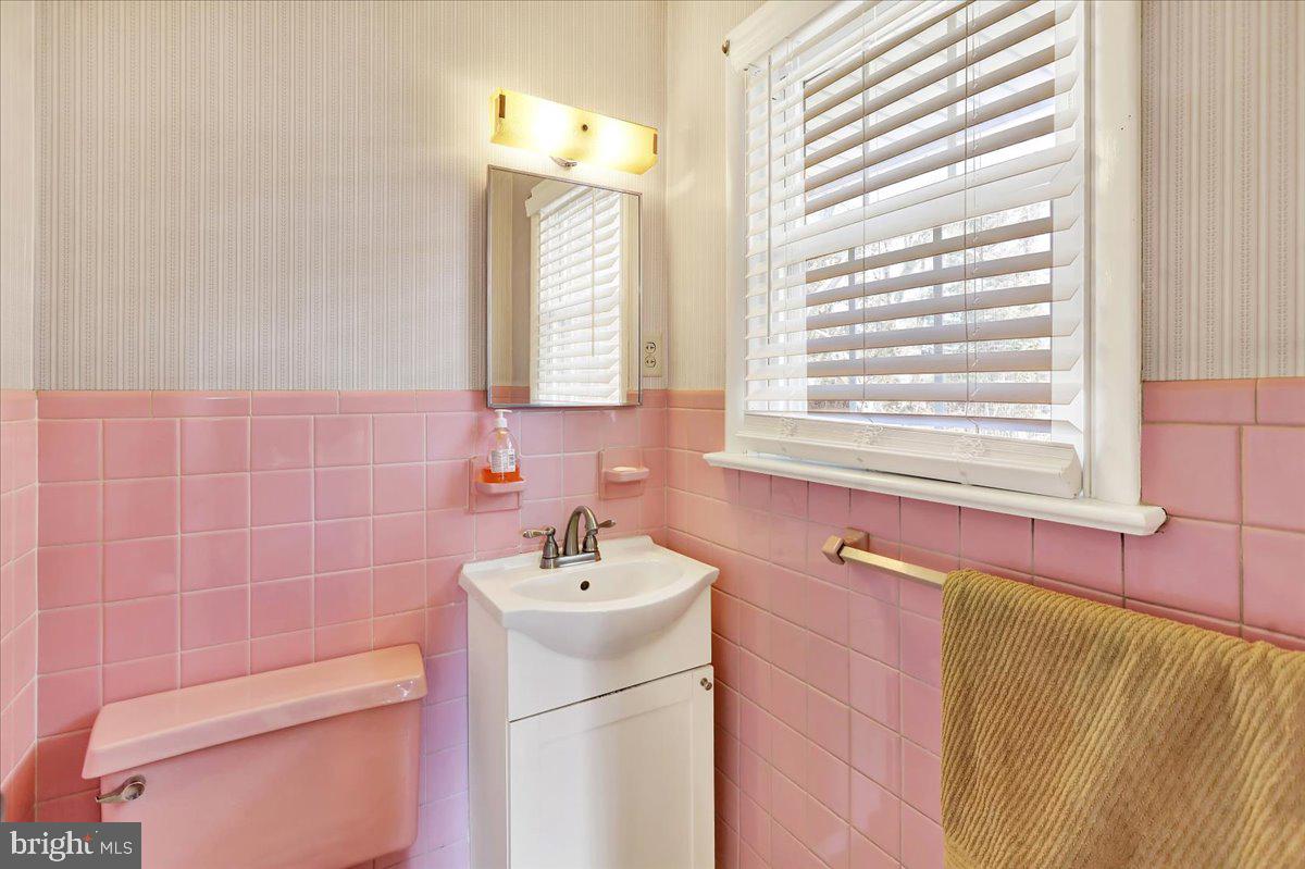 531 Lexington Road Lancaster, PA 17603 - Photo 19 of 32 Gallery Image 19